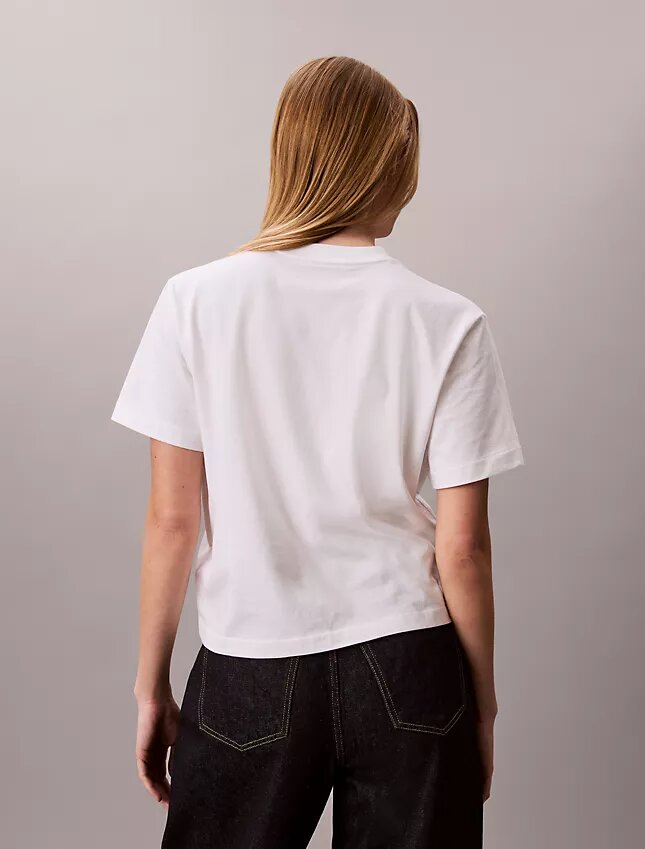 Camiseta holgada con logotipo en letra cursiva Camiseta holgada con logotipo en letra cursiva