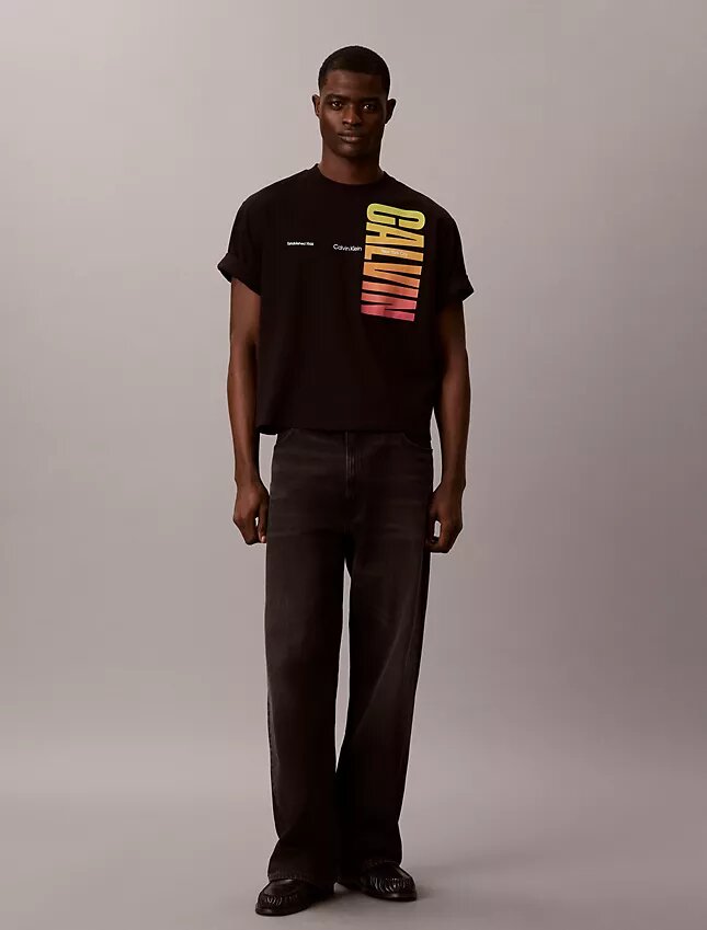 Camiseta holgada con logotipo llamativo Pride Camiseta holgada con logotipo llamativo Pride