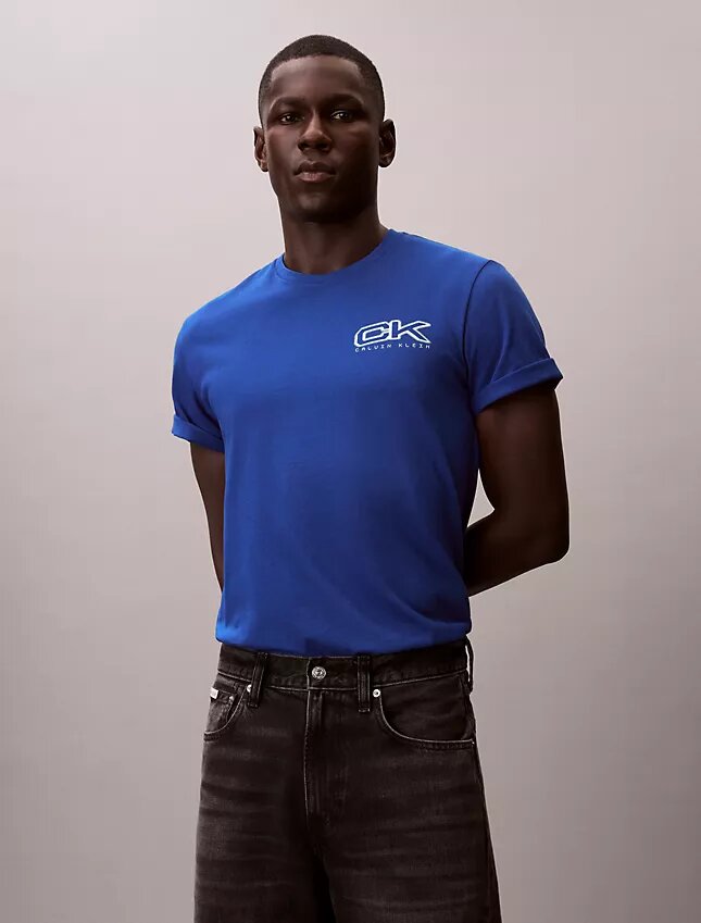 Camiseta holgada con logotipo Monogram metalizado Camiseta holgada con logotipo Monogram metalizado