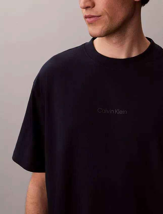 Camiseta holgada con Micro Logo Camiseta holgada con Micro Logo