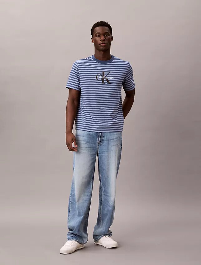 Camiseta holgada con rayas y Monogram Camiseta holgada con rayas y Monogram