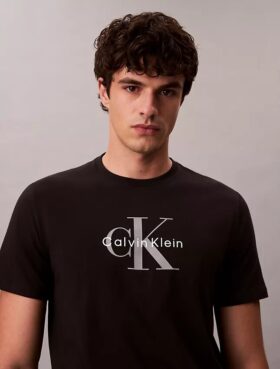 Camiseta Monólogo
