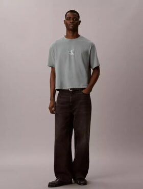 Camiseta Monólogo 90S Fit