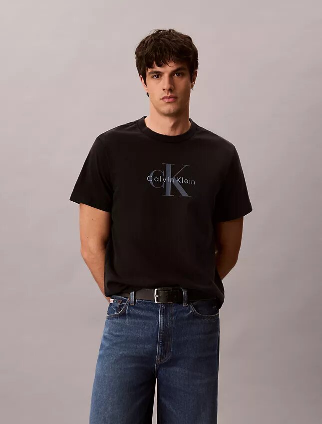 Camiseta Monologo con lavado ácido Camiseta Monologo con lavado ácido