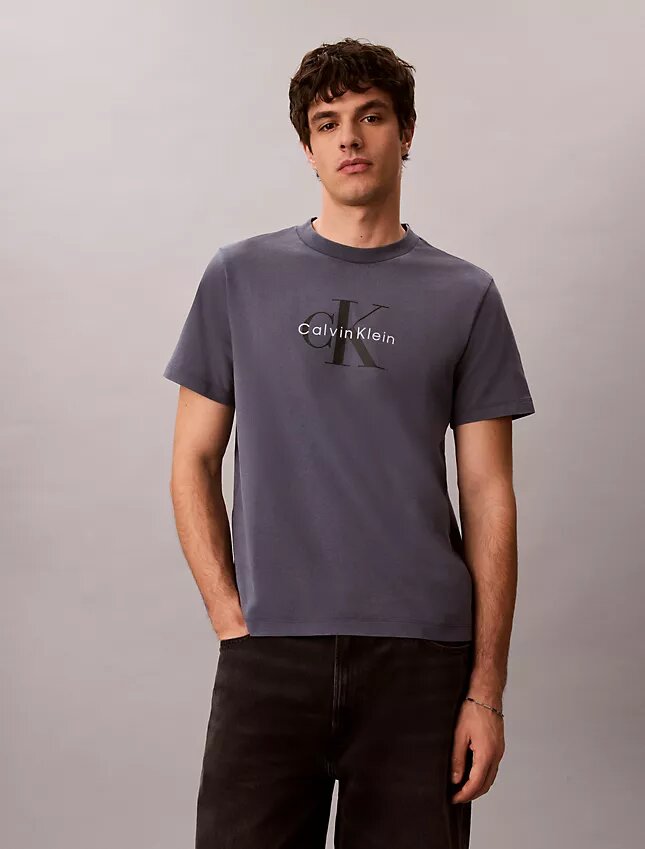 Camiseta Monologo con lavado ácido Camiseta Monologo con lavado ácido