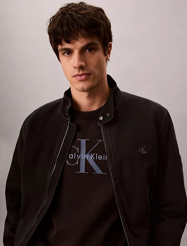 Camiseta Monologo con lavado ácido Camiseta Monologo con lavado ácido