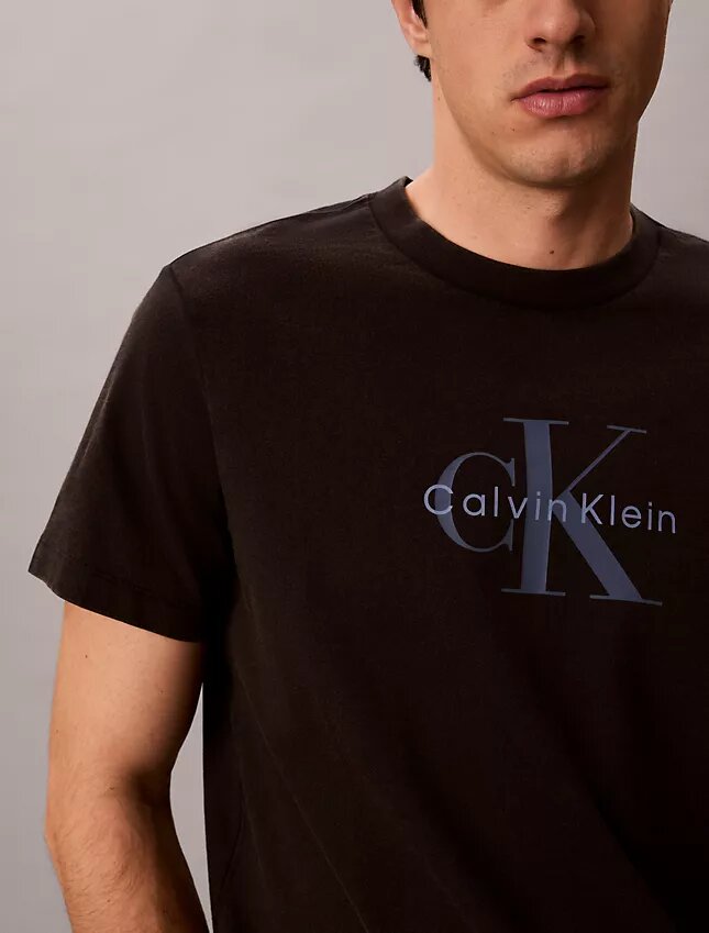 Camiseta Monologo con lavado ácido Camiseta Monologo con lavado ácido