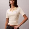 Camiseta polo de canalé a rayas con monólogo