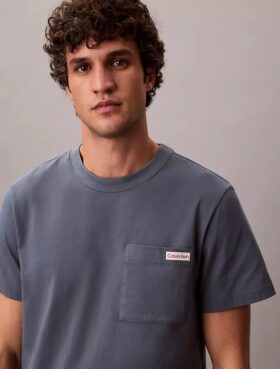 Camiseta sencilla con bolsillo de jersey de algodón