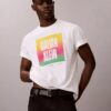 Camiseta sencilla con el logotipo del Orgullo