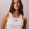 Camiseta sin mangas con logo y ribete contorneado Camiseta sin mangas con logo y ribete contorneado