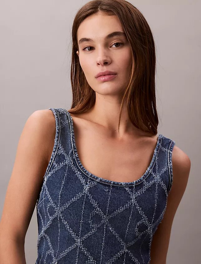 Camiseta sin mangas corta con Monogram integral en Denim Camiseta sin mangas corta con Monogram integral en Denim