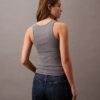 Camiseta sin mangas de algodón con ribete contorneado