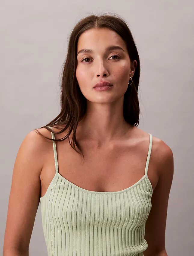 Camiseta sin mangas de canalé con brillo líquido Camiseta sin mangas de canalé con brillo líquido