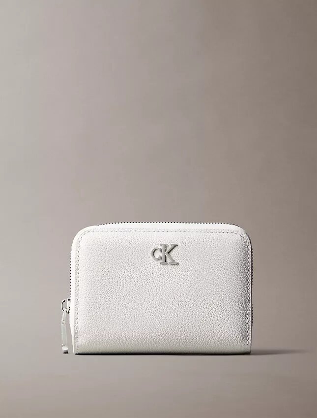 Cartera con solapa y cremallera Minimal Monogram Cartera con solapa y cremallera Minimal Monogram