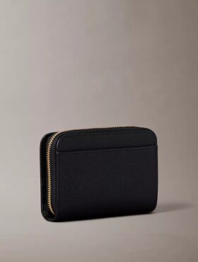 Cartera con solapa y cremallera Minimal Monogram