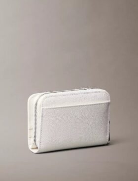 Cartera con solapa y cremallera Minimal Monogram