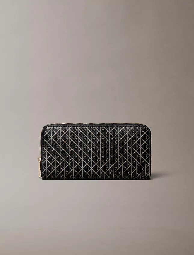 Cartera larga con cremallera y logotipo Cartera larga con cremallera y logotipo