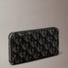 Cartera larga con cremallera y Monogram integral Cartera larga con cremallera y Monogram integral