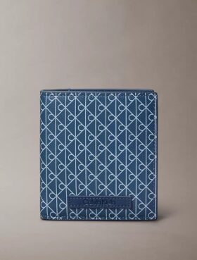Cartera plegable con emblema