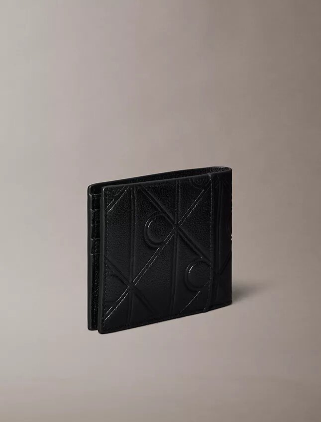 Cartera plegable con logotipo en relieve Cartera plegable con logotipo en relieve