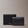 Cartera plegable con logotipo en relieve y tarjetero Cartera plegable con logotipo en relieve y tarjetero