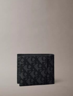 Cartera plegable con monograma integral