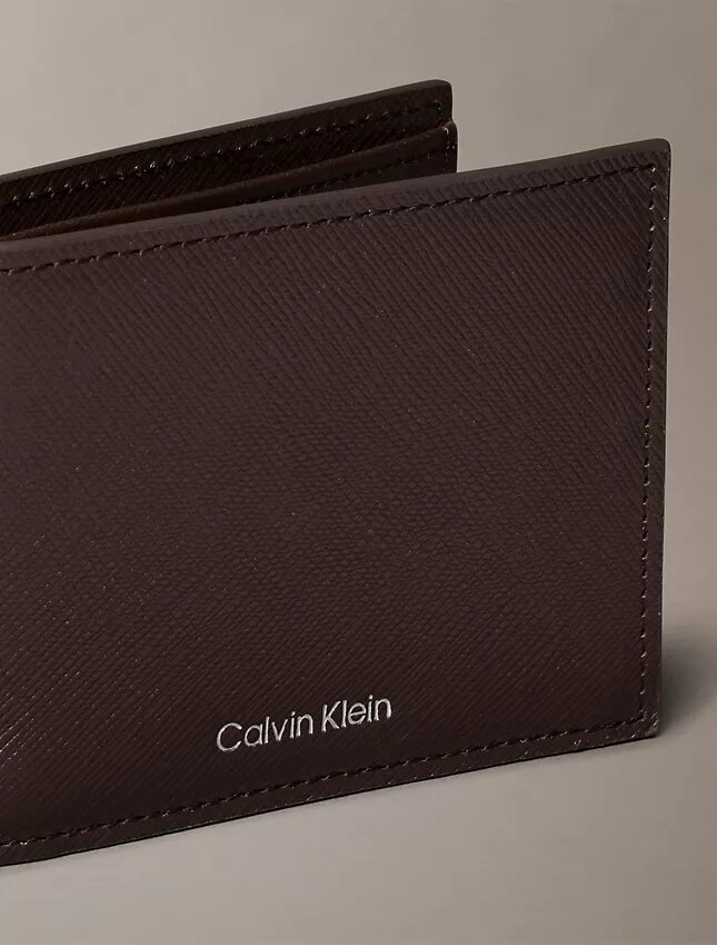 Cartera plegable Saffiano refinada Cartera plegable Saffiano refinada
