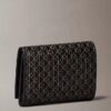 Cartera tríptica con logotipo en todo el diseño Cartera tríptica con logotipo en todo el diseño