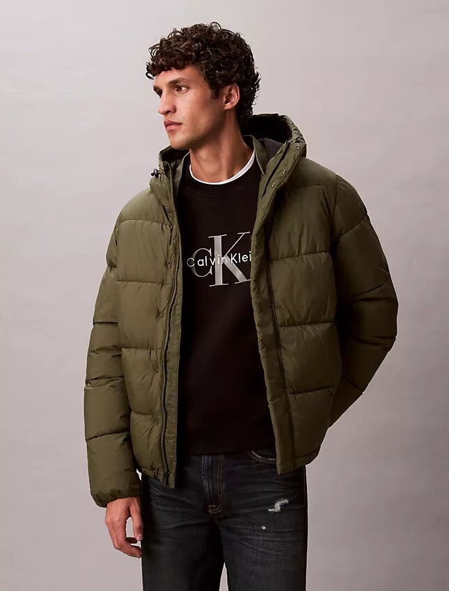 Chaqueta acolchada con capucha Chaqueta acolchada con capucha