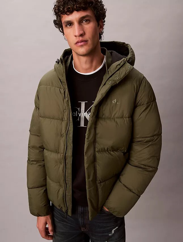 Chaqueta acolchada con capucha Chaqueta acolchada con capucha