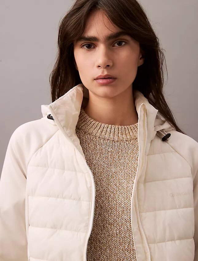 Chaqueta acolchada de mezcla de tejidos Chaqueta acolchada de mezcla de tejidos