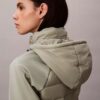 Chaqueta acolchada de mezcla de tejidos Chaqueta acolchada de mezcla de tejidos