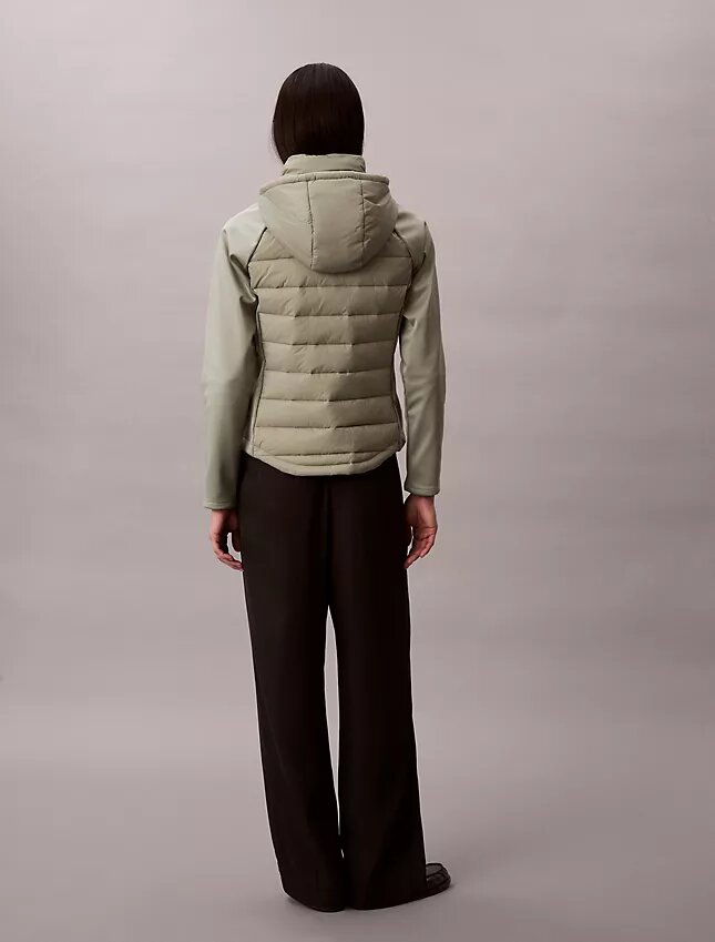 Chaqueta acolchada de mezcla de tejidos Chaqueta acolchada de mezcla de tejidos