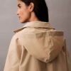 Chaqueta anorak impermeable