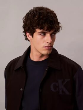 Chaqueta bomber de algodón y nailon estilo universitario