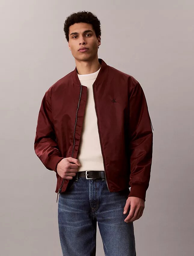 Chaqueta bomber de nailon Chaqueta bomber de nailon