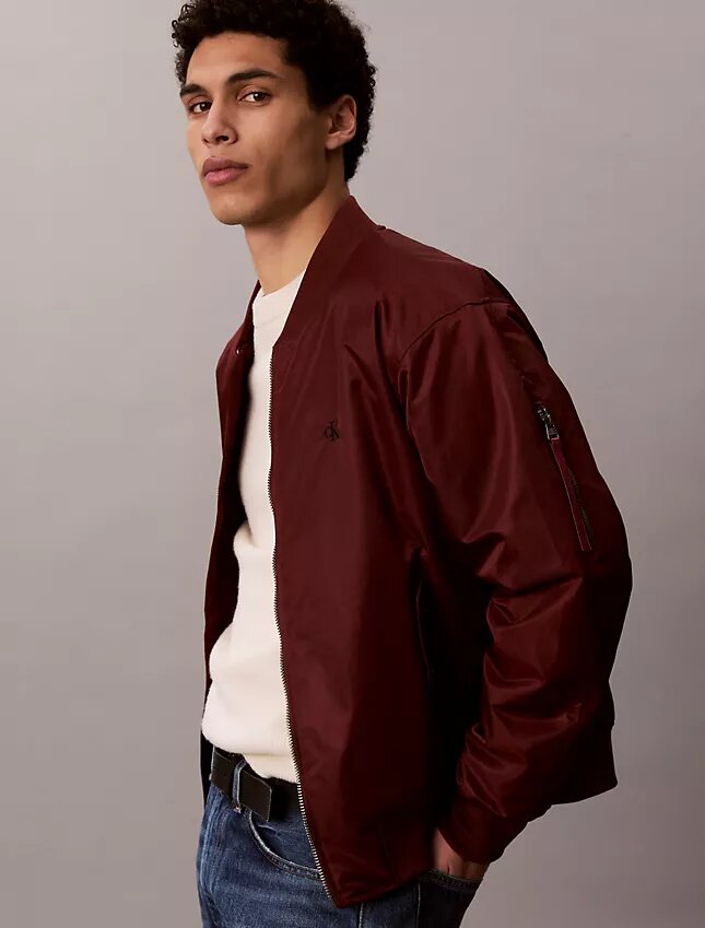 Chaqueta bomber de nailon Chaqueta bomber de nailon