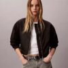 Chaqueta bomber de nailon Chaqueta bomber de nailon