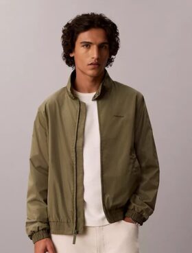 Chaqueta bomber de nylon con rejilla