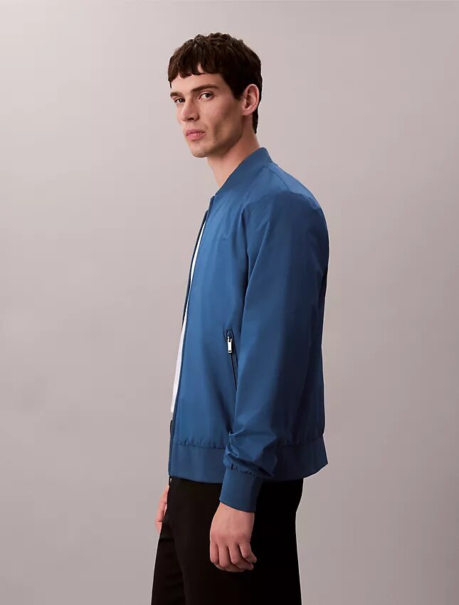 Chaqueta bomber mate Chaqueta bomber mate
