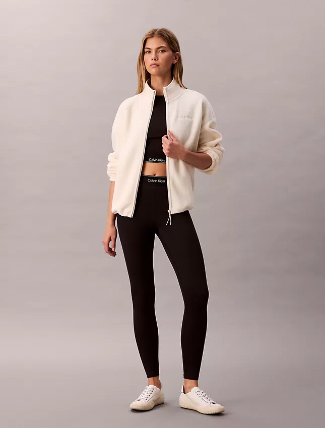 Chaqueta con cremallera de forro polar Chaqueta con cremallera de forro polar