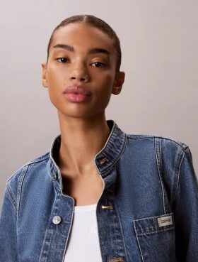 Chaqueta corta de denim
