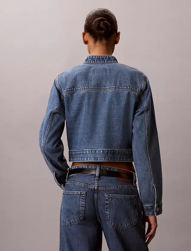 Chaqueta corta de denim Chaqueta corta de denim