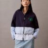 Chaqueta de nailon con cremallera y bloques de color