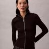 Chaqueta de nylon acanalado con cremallera