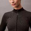 Chaqueta deportiva corta de canalé
