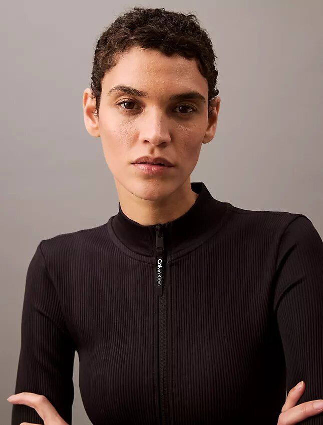 Chaqueta deportiva corta de canalé Chaqueta deportiva corta de canalé