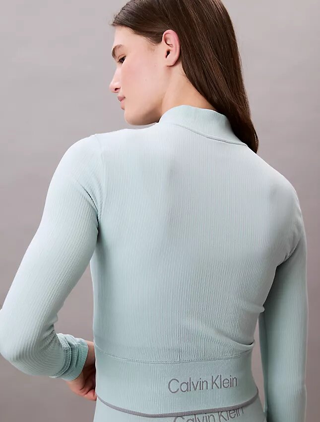 Chaqueta deportiva corta de canalé Chaqueta deportiva corta de canalé