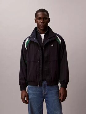 Chaqueta deportiva de nailon con bloques de color
